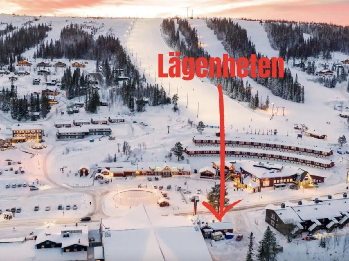 萨伦Mysig Laegenhet Mitt Pa Saelfjaellstorget公寓 外观 照片